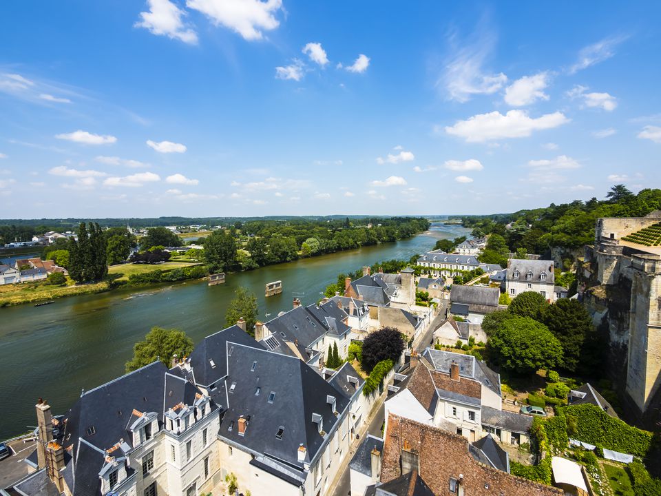 法国，Amboise，俯瞰古城和卢瓦尔河