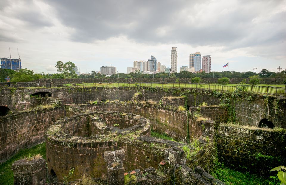 intramuros.