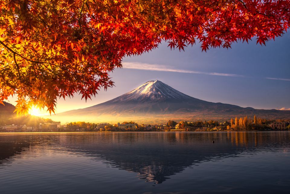 亚洲秋季期间日本的富士山