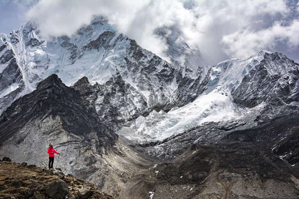 在尼泊尔独自旅行者