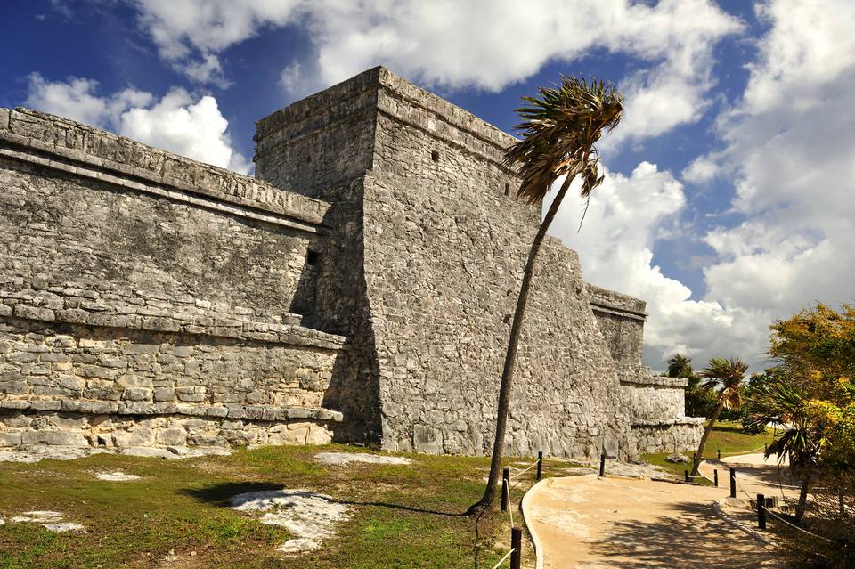 El Castillo是Parque Nacional Tulum的主要结构。