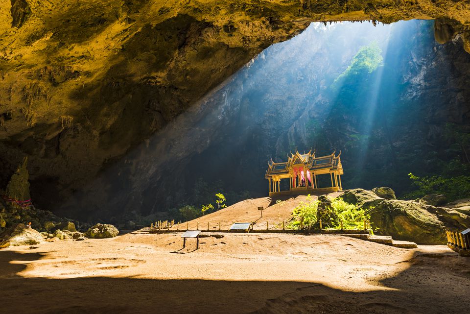 Phraya那空山洞,泰国。